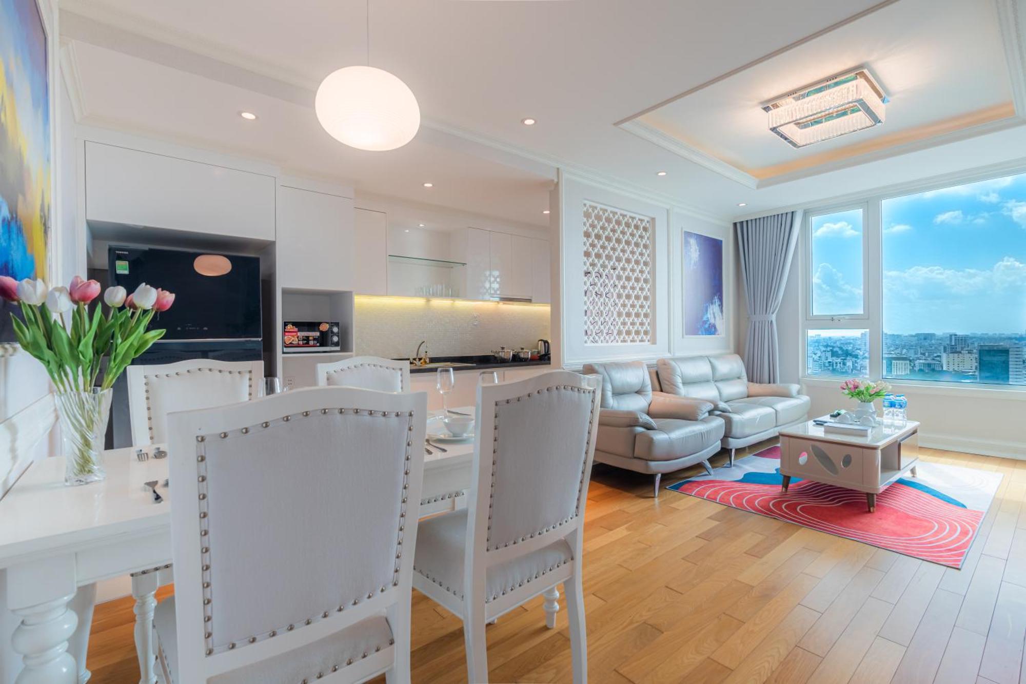 Leman Luxury * Ho Chi Minh City